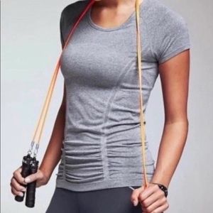 Athleta Fast Track Tee in Black Heather